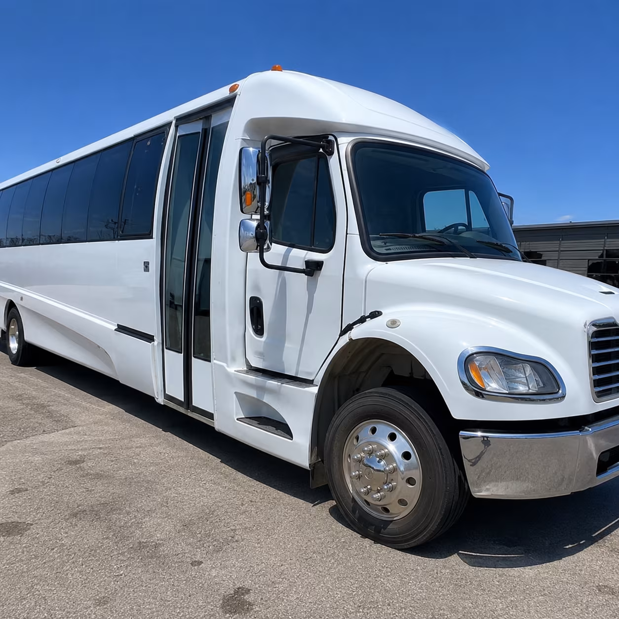 airport transfer buses for t f green international airport