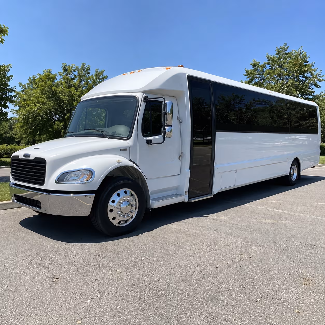 buses for corporate shuttles to gillette stadium and major new england venues