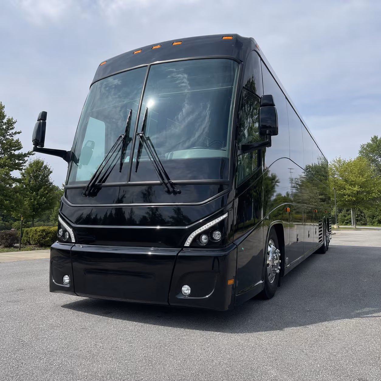 charter bus rentals for warwick school trips to newport s historic sites