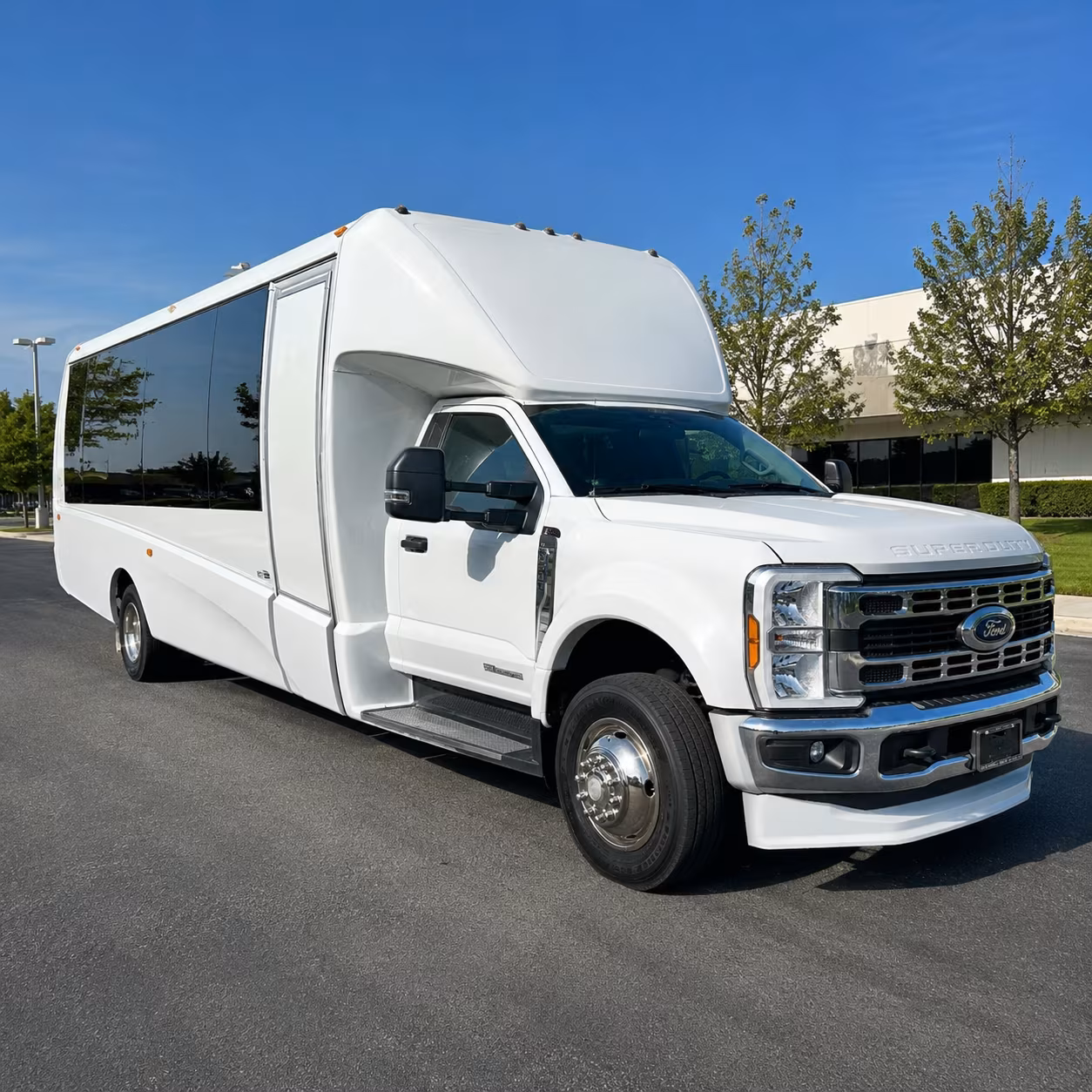 corporate airport transfer buses at t f green international airport