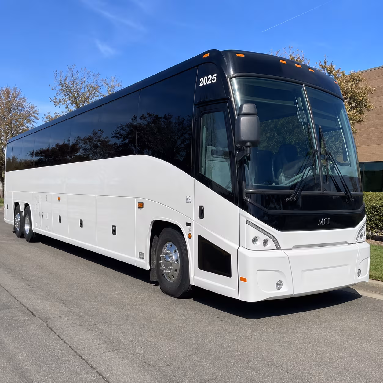 employee shuttle buses for warwick s industrial and warehouse corridors