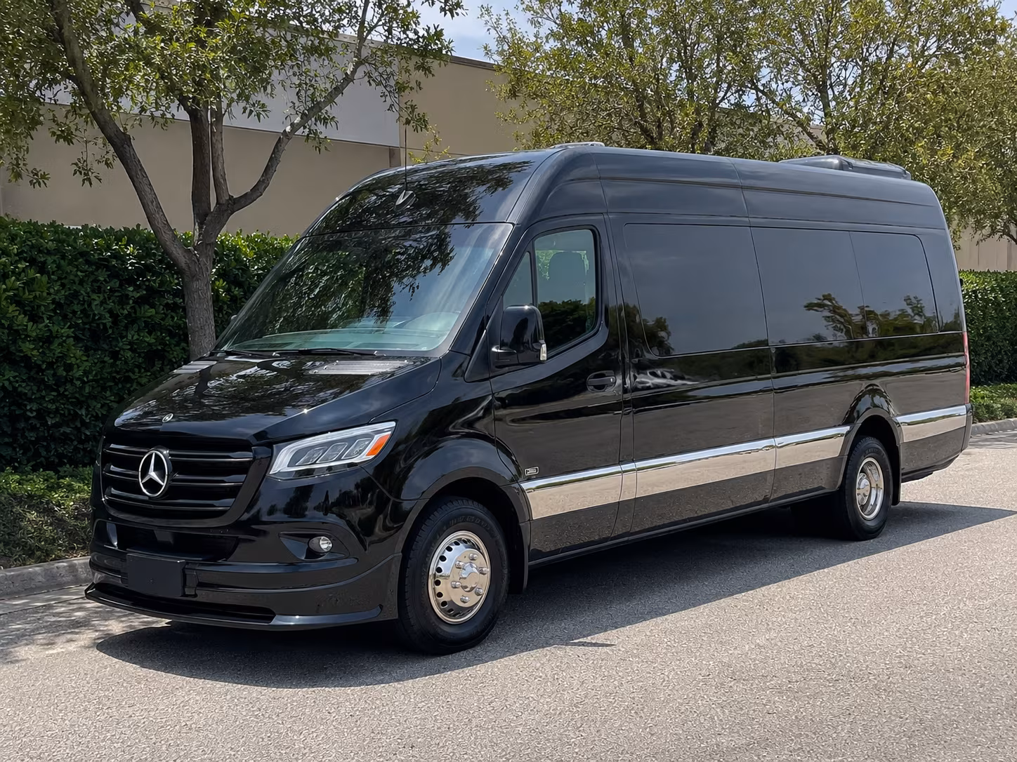 warwick long distance transportation